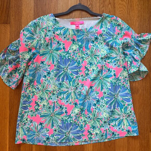 Lilly Pulitzer Beldon Floral Lined Blouse with Short Sleeves Medium - Picture 2 of 6